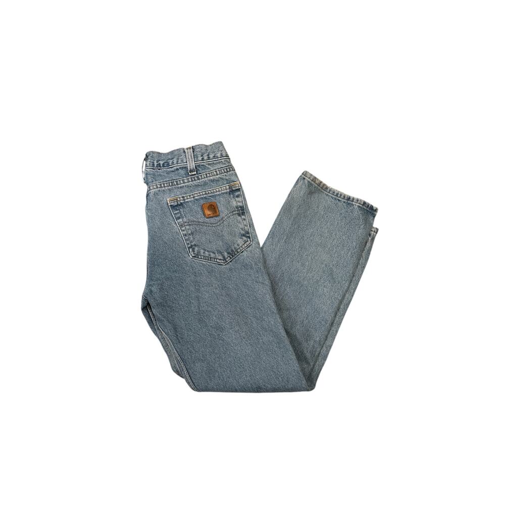 Carhartt traditional fit men’s jeans size 33x32. 5 pocket design zipper closure